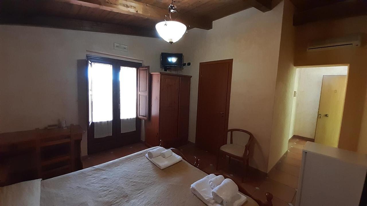 Luzzi Agriturismo Pingitore מראה חיצוני תמונה