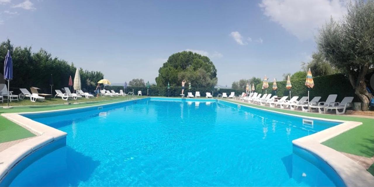 Luzzi Agriturismo Pingitore מראה חיצוני תמונה