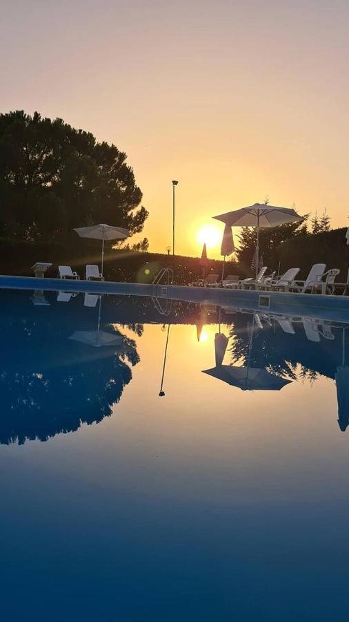 Luzzi Agriturismo Pingitore מראה חיצוני תמונה