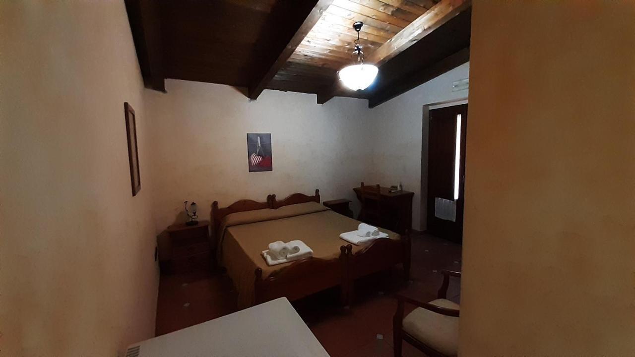 Luzzi Agriturismo Pingitore מראה חיצוני תמונה
