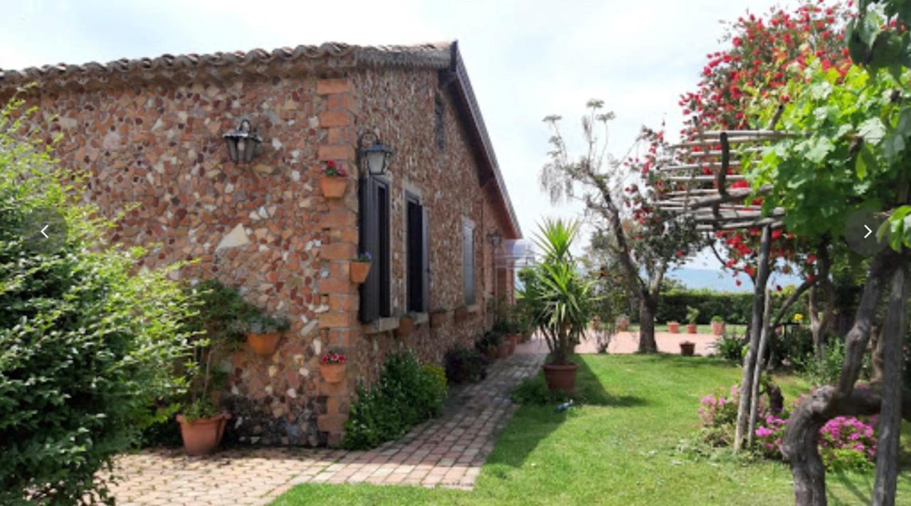 Luzzi Agriturismo Pingitore מראה חיצוני תמונה