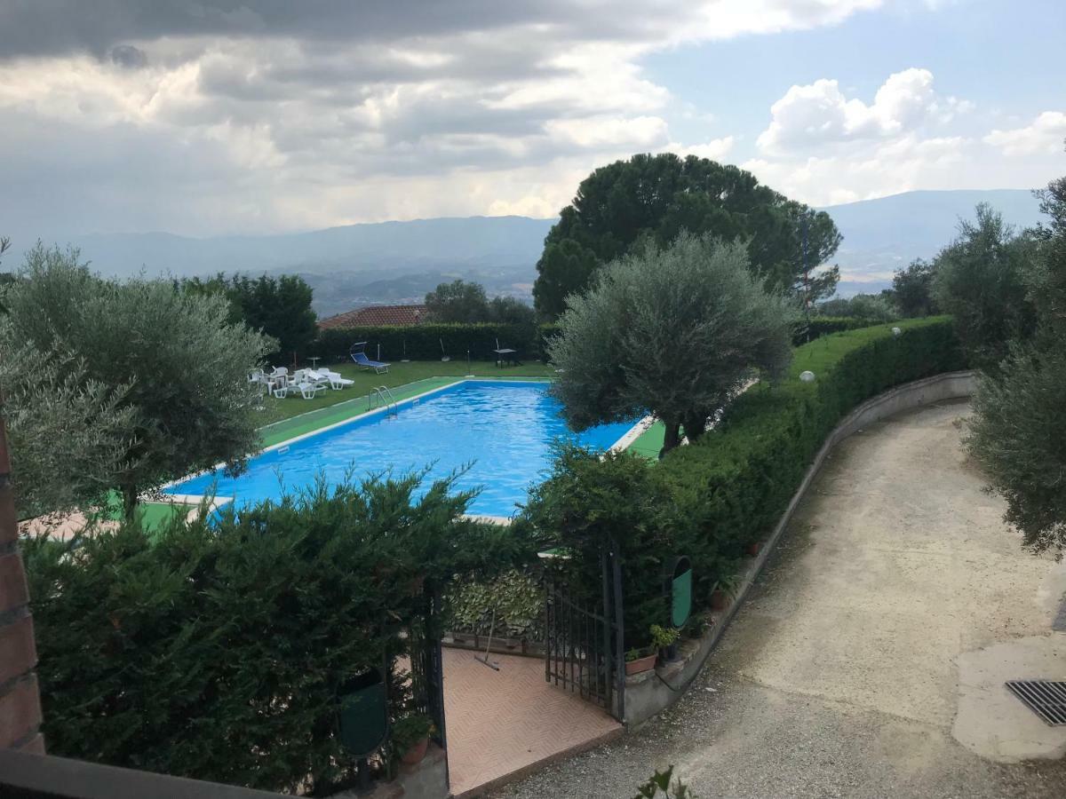 Luzzi Agriturismo Pingitore מראה חיצוני תמונה