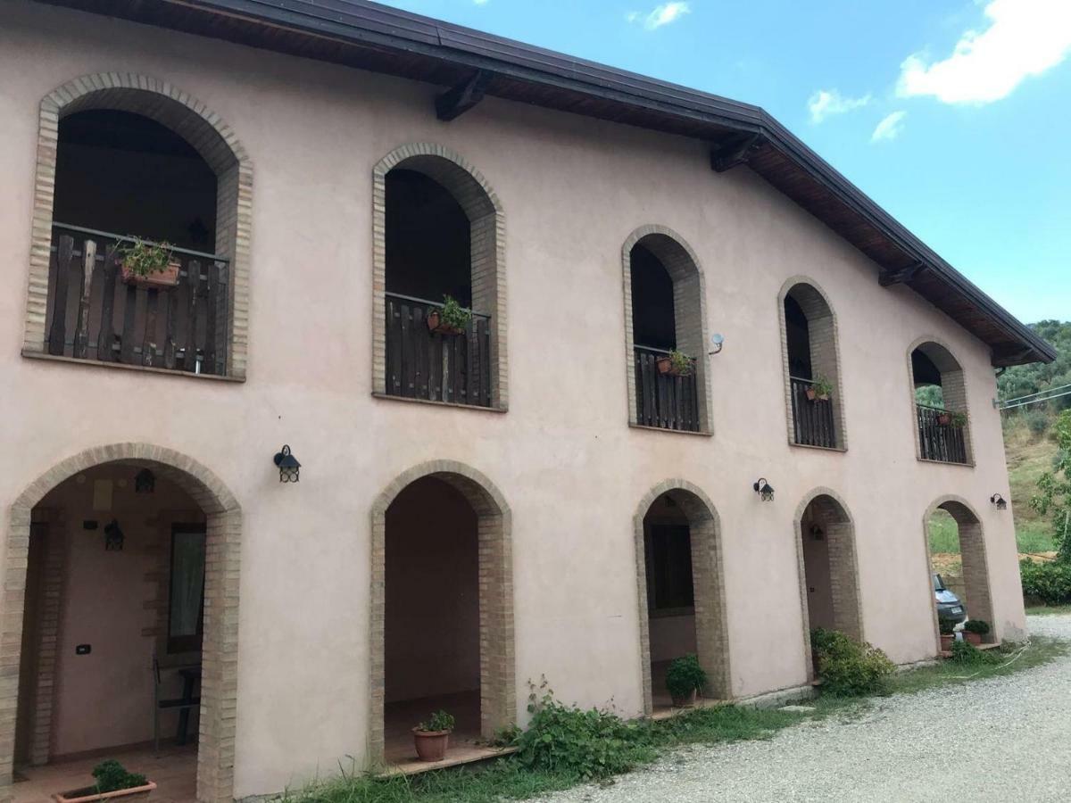 Luzzi Agriturismo Pingitore מראה חיצוני תמונה