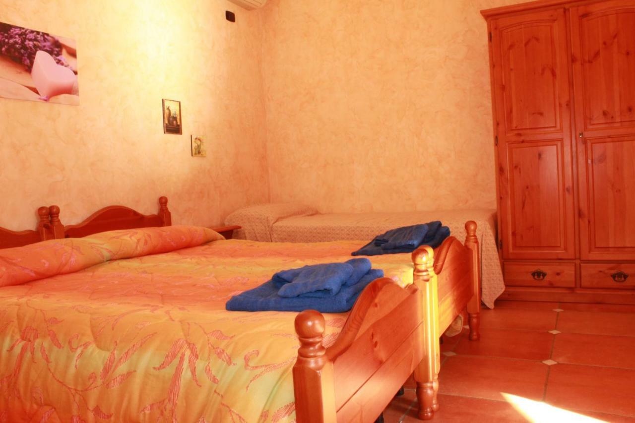 Luzzi Agriturismo Pingitore מראה חיצוני תמונה